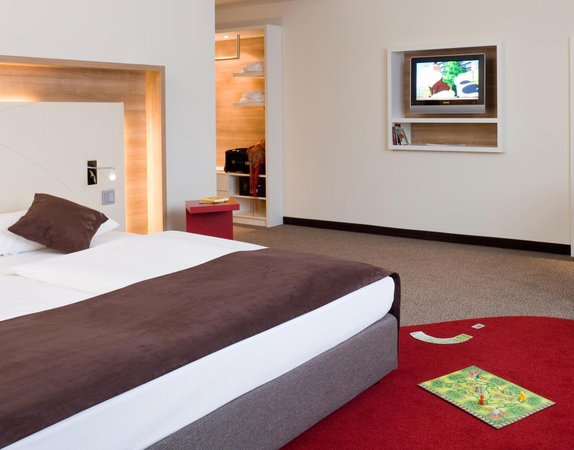 Mercure Hotel Stuttgart Airport Messe Exterior photo