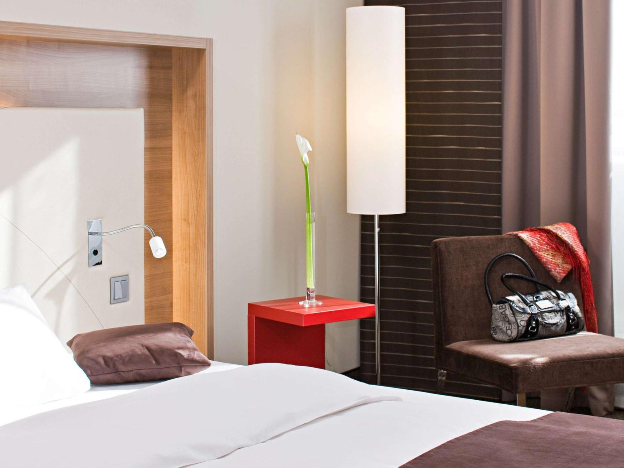 Mercure Hotel Stuttgart Airport Messe Exterior photo