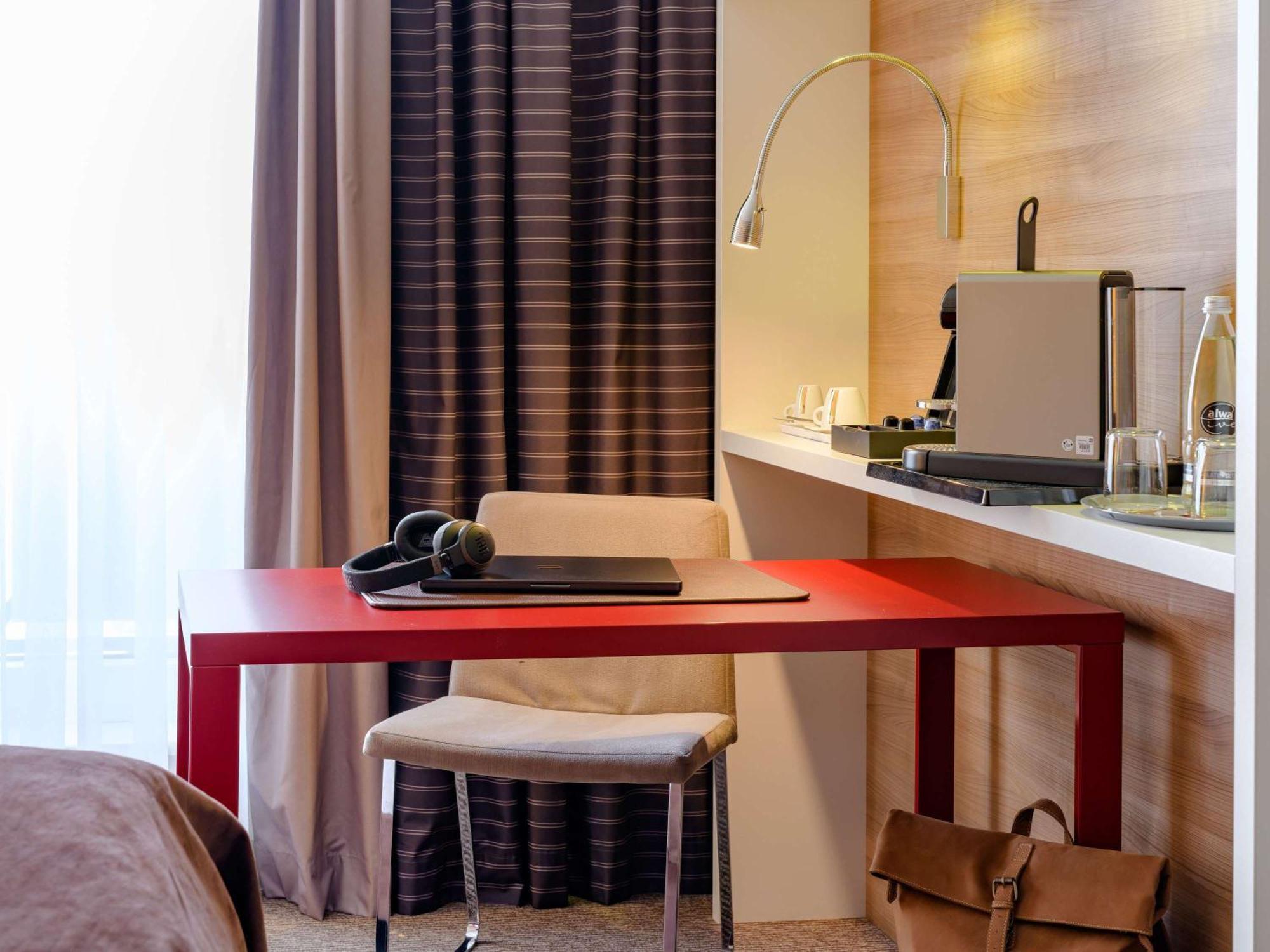 Mercure Hotel Stuttgart Airport Messe Exterior photo