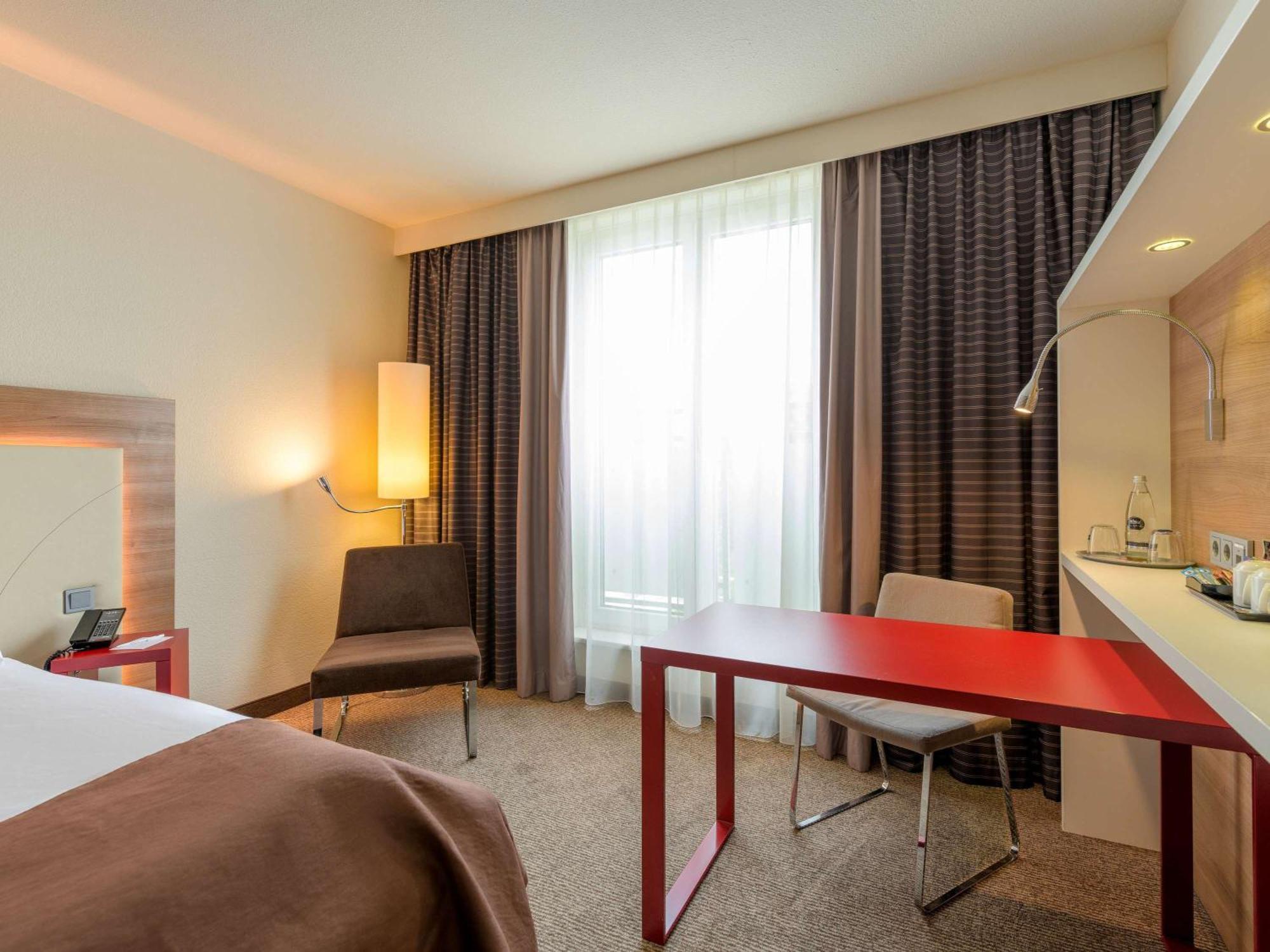 Mercure Hotel Stuttgart Airport Messe Exterior photo