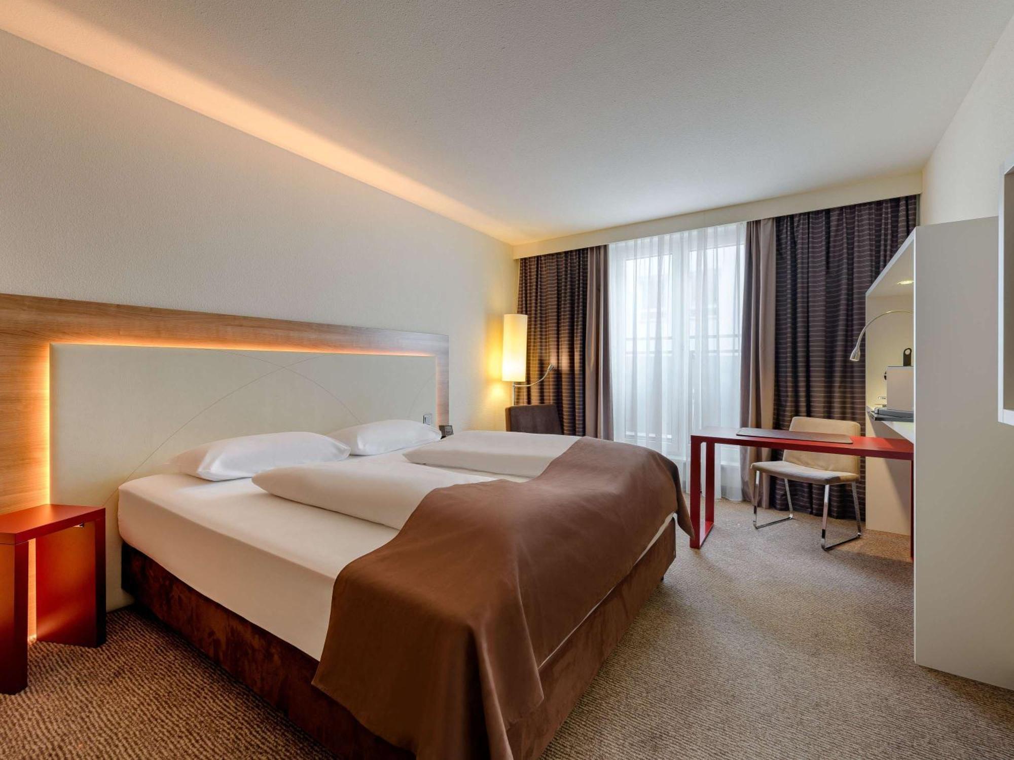 Mercure Hotel Stuttgart Airport Messe Exterior photo