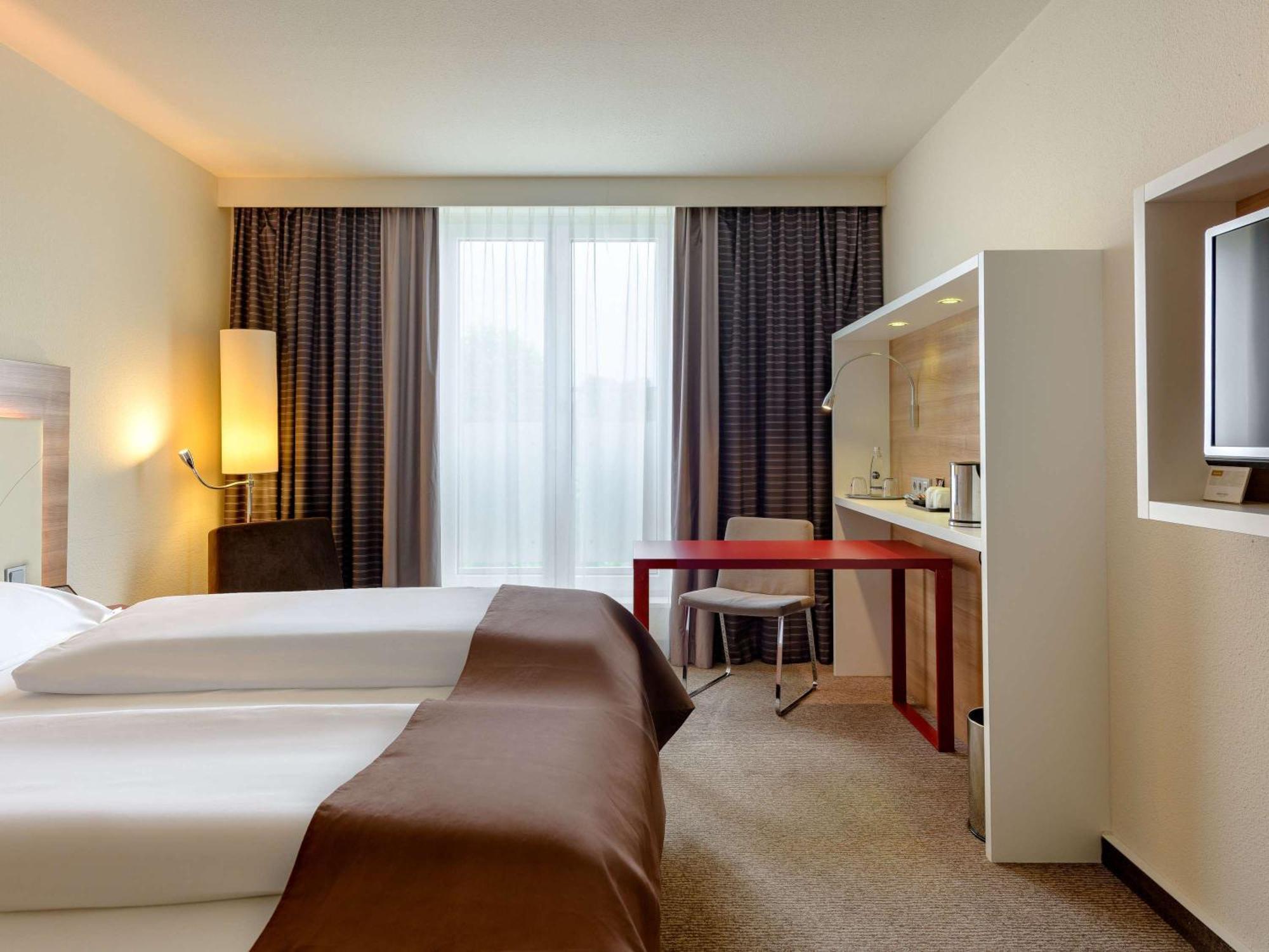 Mercure Hotel Stuttgart Airport Messe Exterior photo