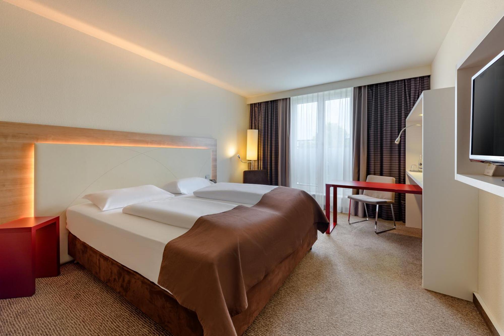 Mercure Hotel Stuttgart Airport Messe Exterior photo